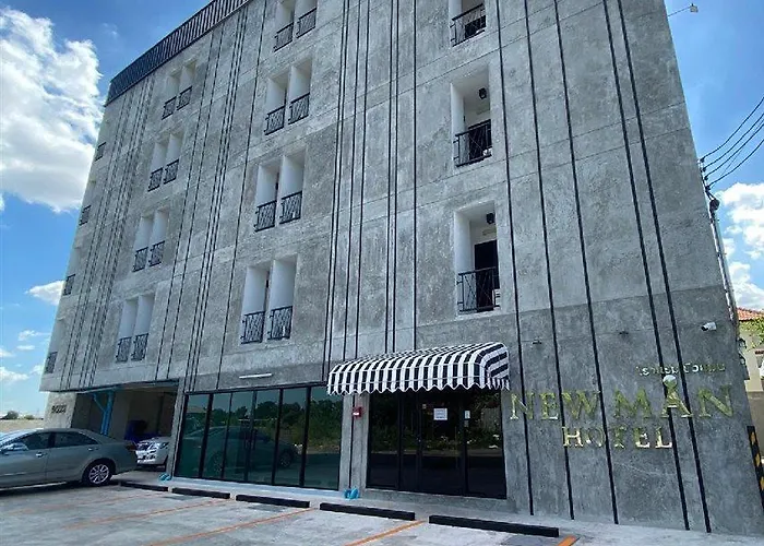 Newman Donmuaeng Hotel 3*